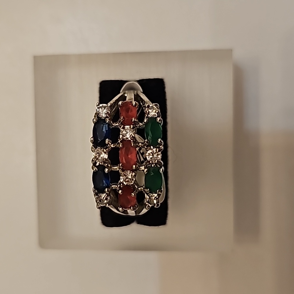(NWT) Emerald Multi-Color Set - Picture 9 of 11